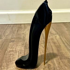 Good Girl Eau de Parfum by Carolina Herre